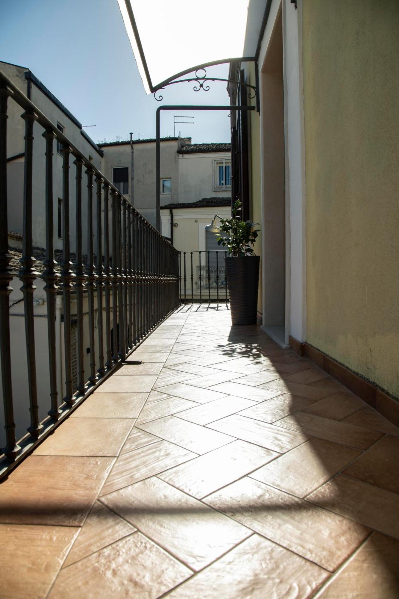 Dimora Camelia Apartman Lucera Kültér fotó